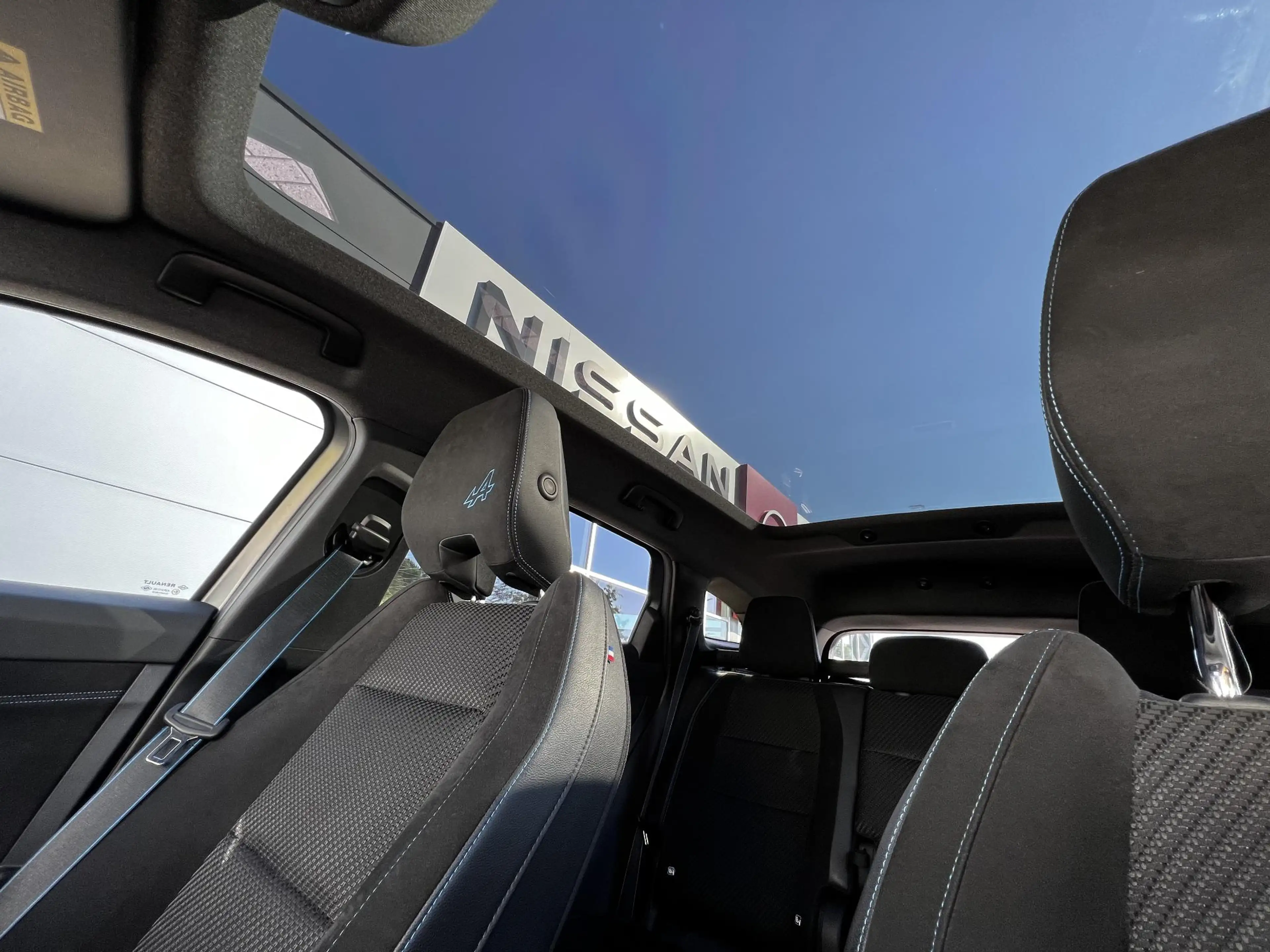 Renault Espace E-Tech full hybrid 200 esprit Alpine 7p. | Apple C — photo 15