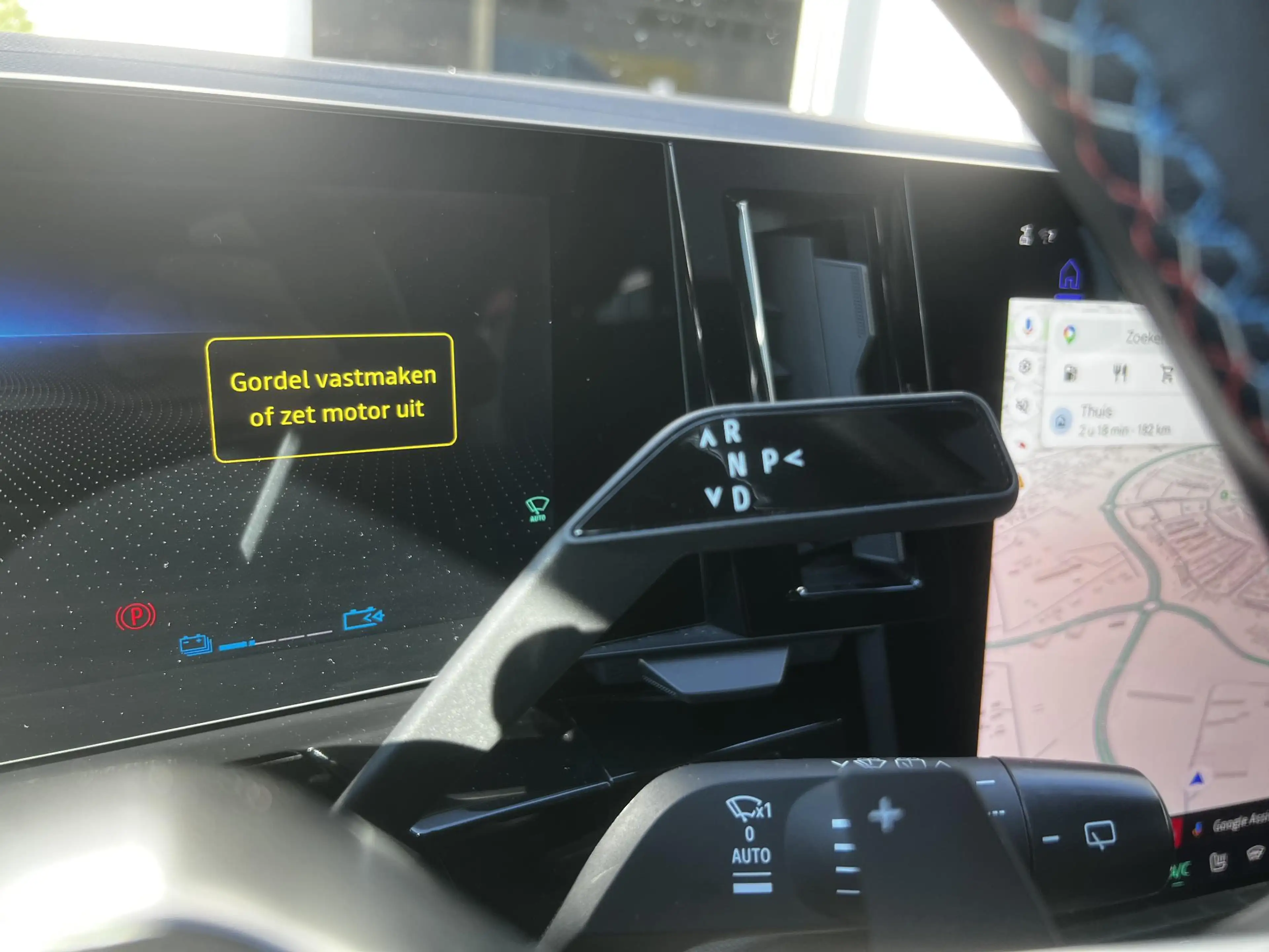 Renault Espace E-Tech full hybrid 200 esprit Alpine 7p. | Apple C — photo 25
