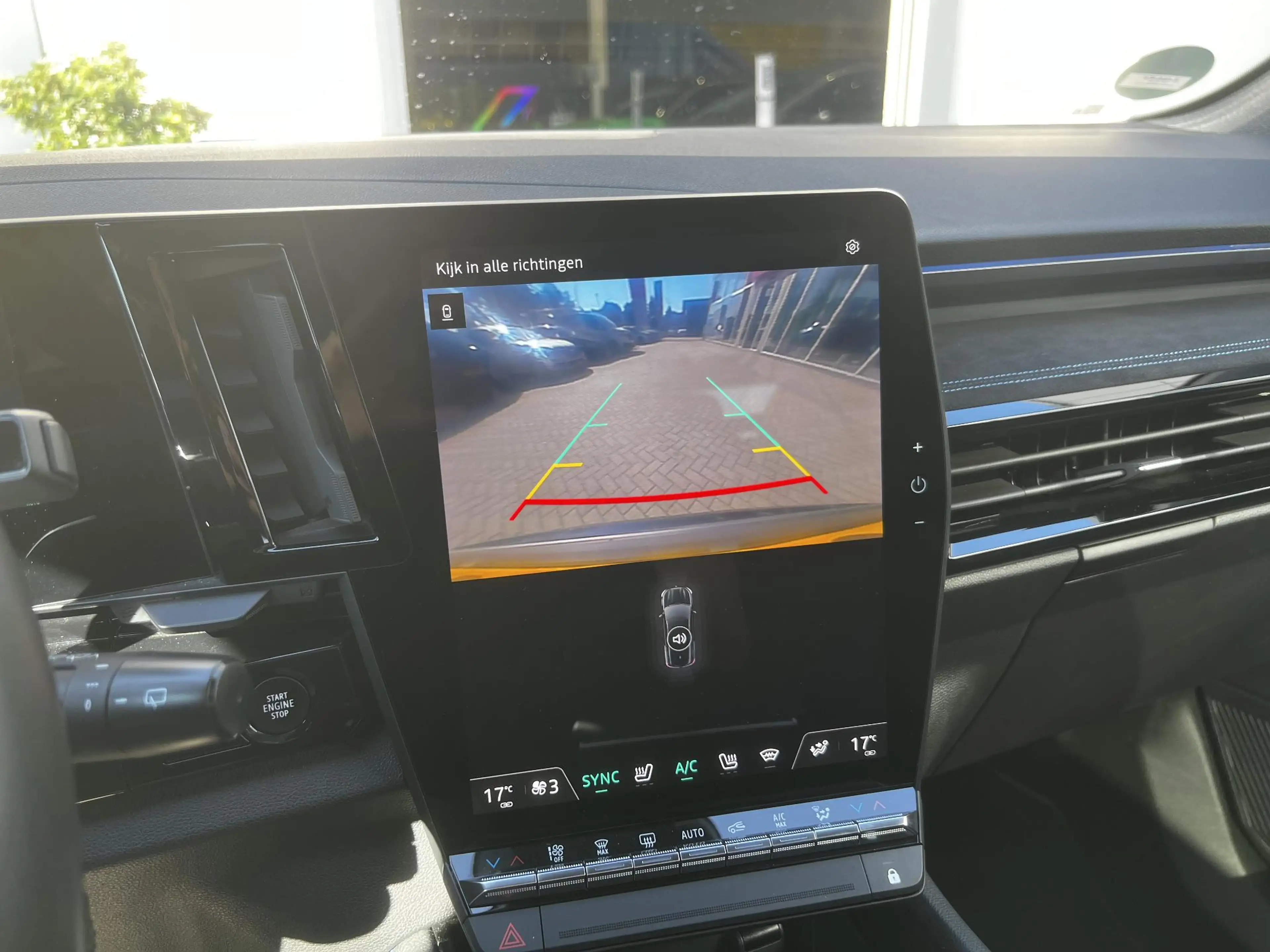 Renault Espace E-Tech full hybrid 200 esprit Alpine 7p. | Apple C — photo 12