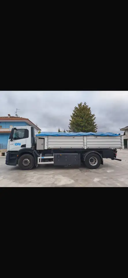 Iveco Others 2021