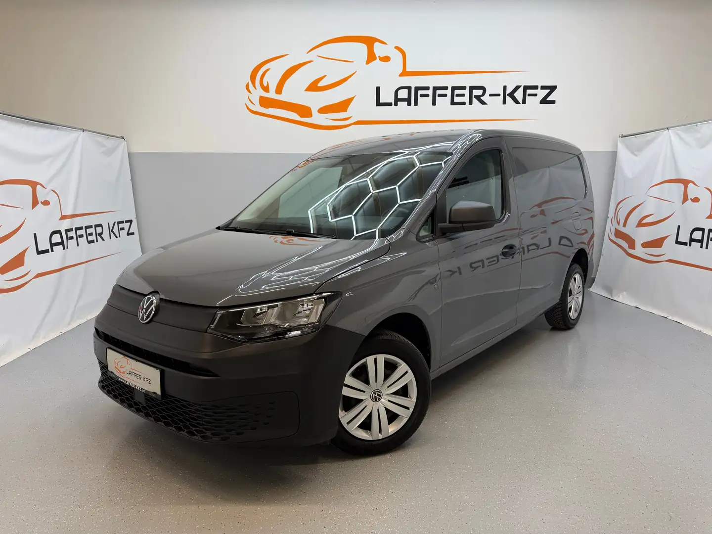 Volkswagen Caddy Maxi Entry 2,0 TDI Life PDC APP KLIMA 1.BESITZ Grau - 1