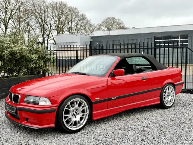 BMW 320 3-serie Cabrio 320i M-Pakket *Unieke staat* Volled