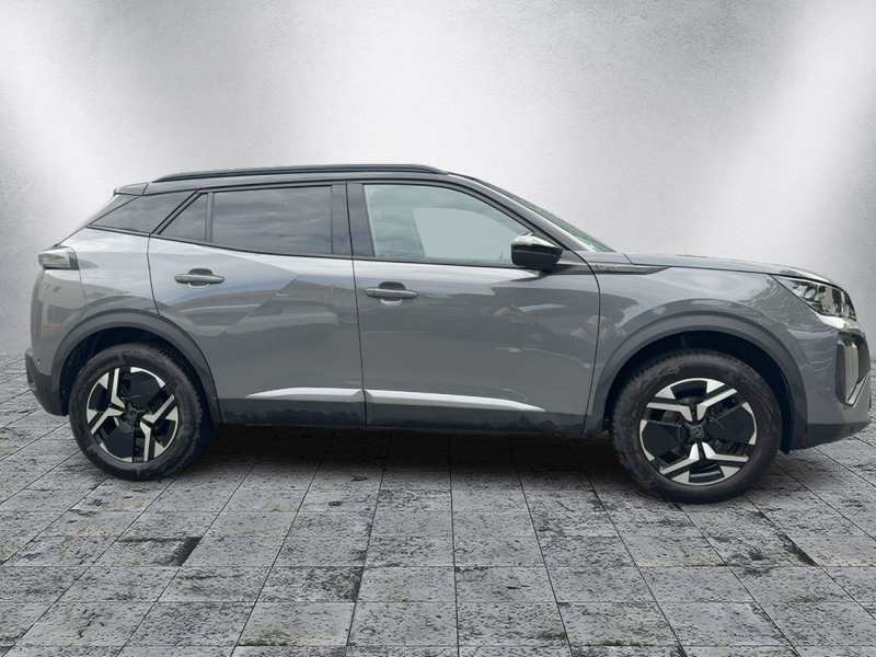 Peugeot 2008 GT PureTech 130 EAT8 — photo 6