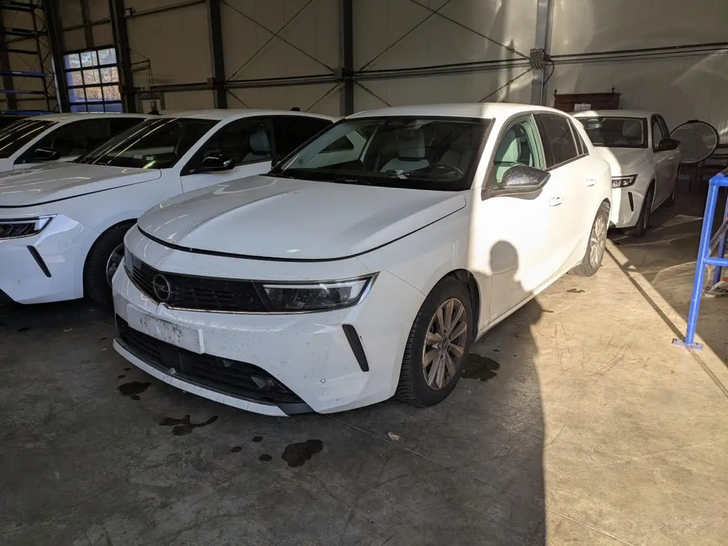 Opel Astra Elegance SPORT+NAV+LED+180°+SPURAS+CARPLAY Weiß - 2