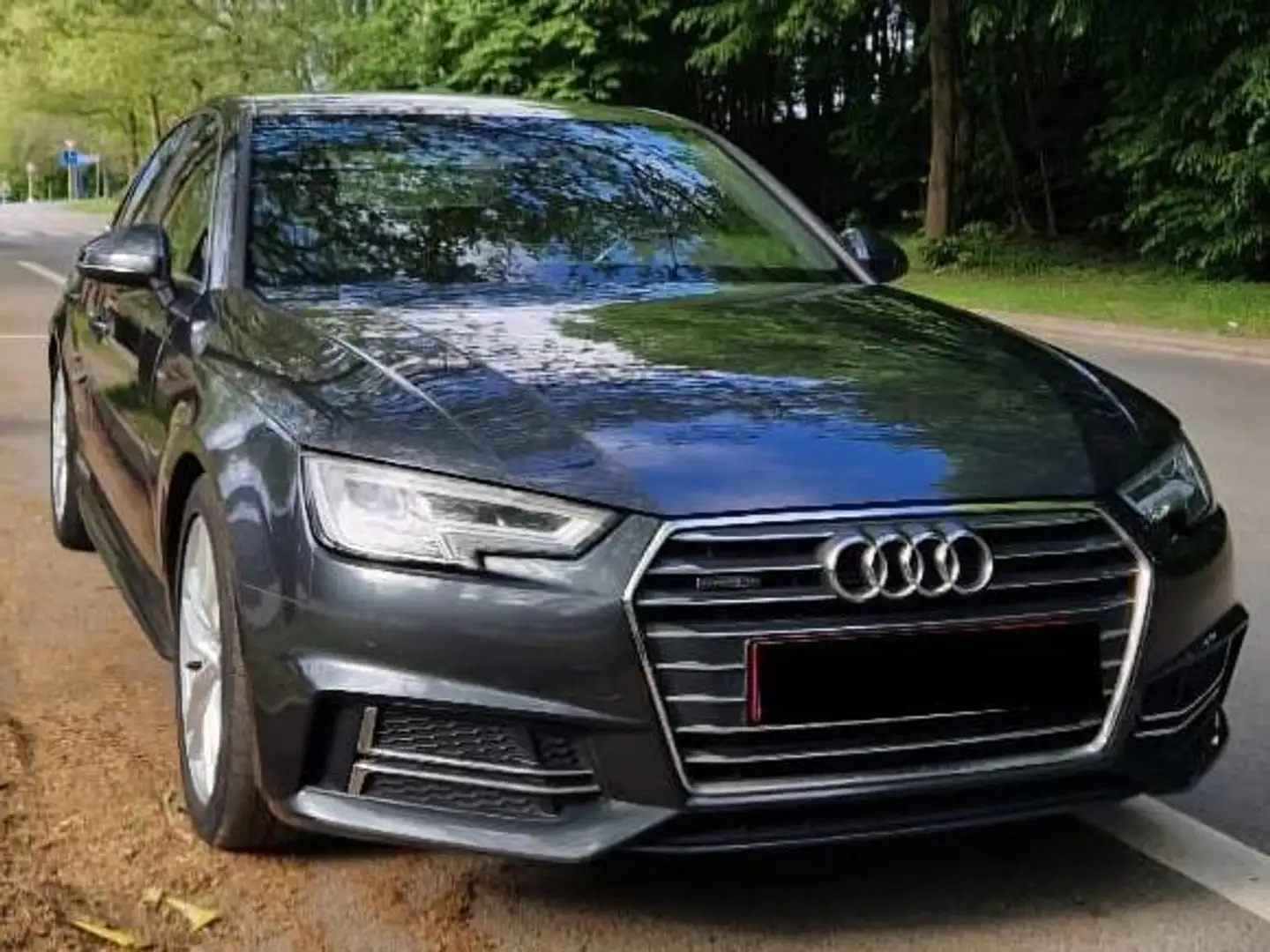 Audi A4 A4 2.0 TDi Quattro Sport S tronic Zwart - 1