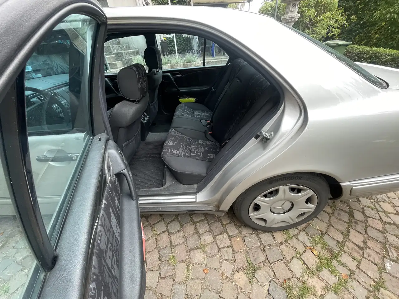 Mercedes-Benz E 230 Avantgarde, foto 8