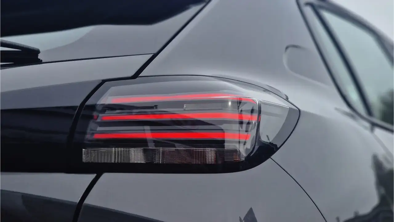 Peugeot 208 1.2 Active |CARPLAY|CLIMA|CRUISE|LED|ZUINIG|NAP|MY 13