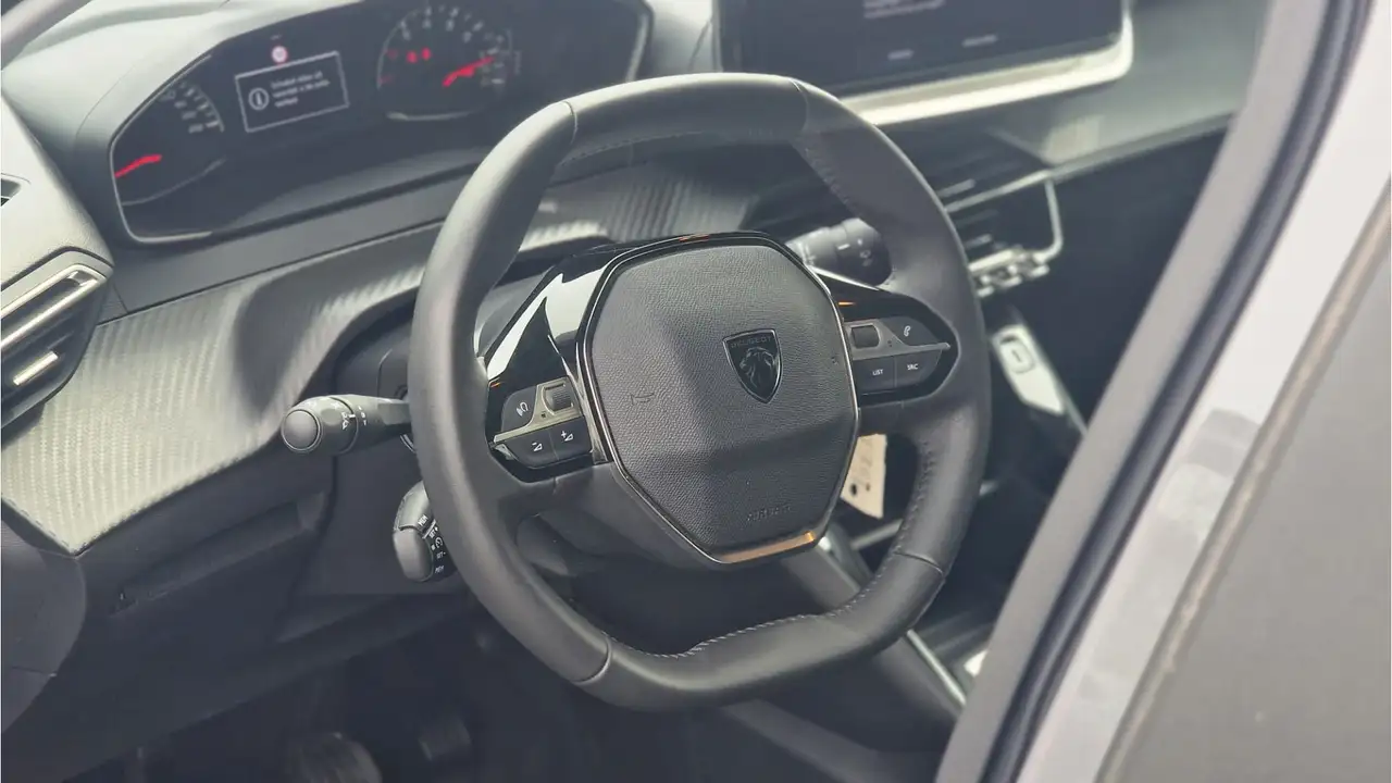 Peugeot 208 1.2 Active |CARPLAY|CLIMA|CRUISE|LED|ZUINIG|NAP|MY 7