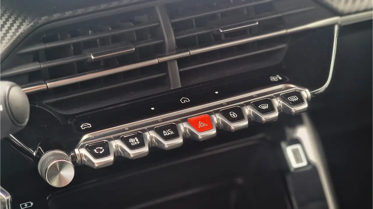Peugeot 208 1.2 Active |CARPLAY|CLIMA|CRUISE|LED|ZUINIG|NAP|MY 25