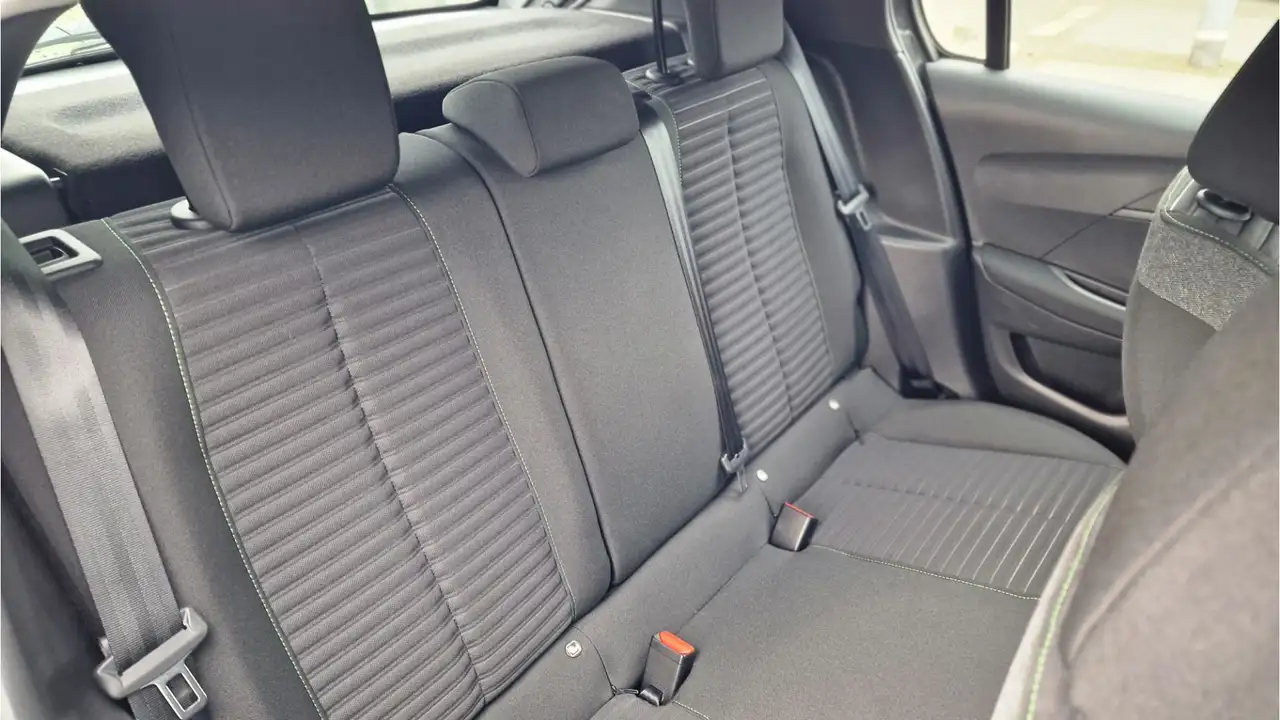 Peugeot 208 1.2 Active |CARPLAY|CLIMA|CRUISE|LED|ZUINIG|NAP|MY 11