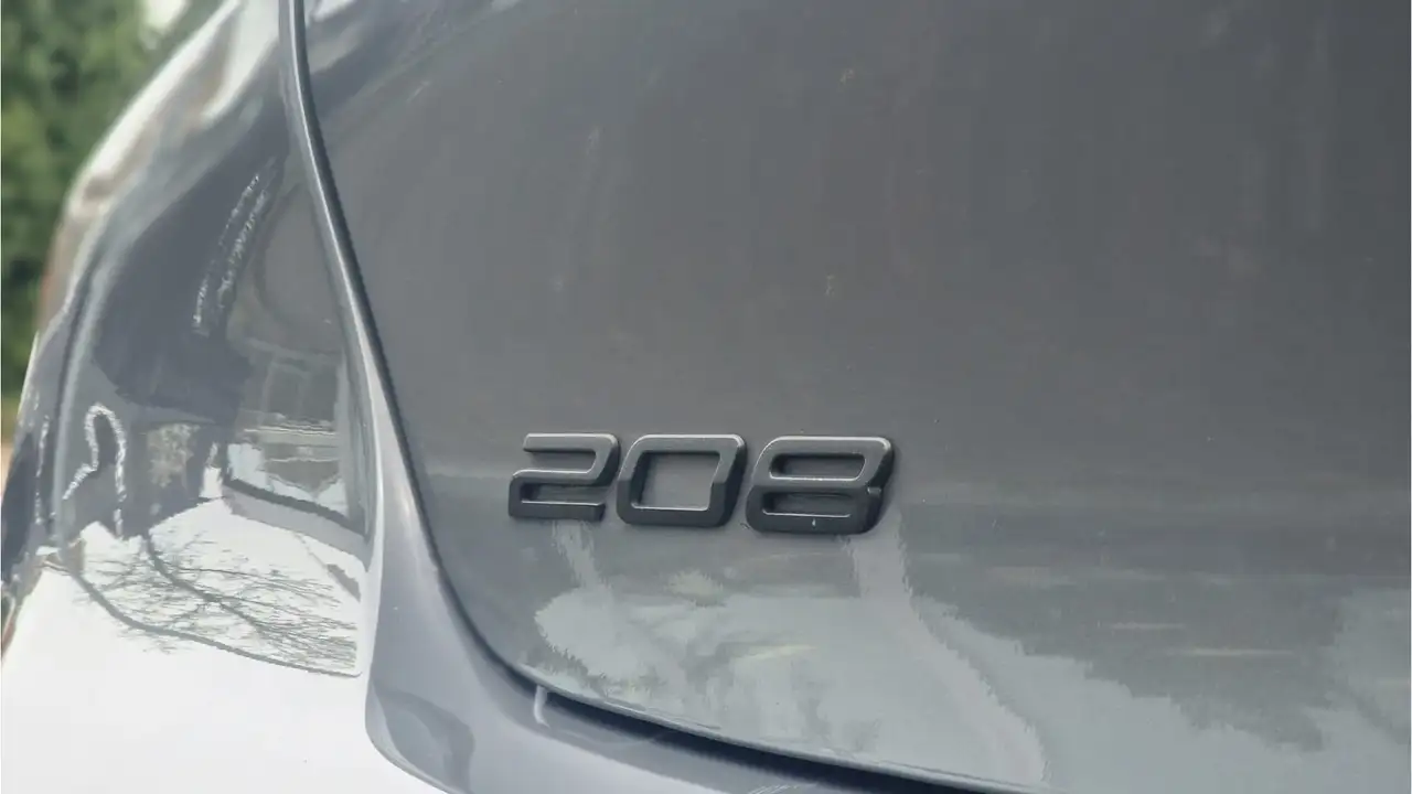 Peugeot 208 1.2 Active |CARPLAY|CLIMA|CRUISE|LED|ZUINIG|NAP|MY 15