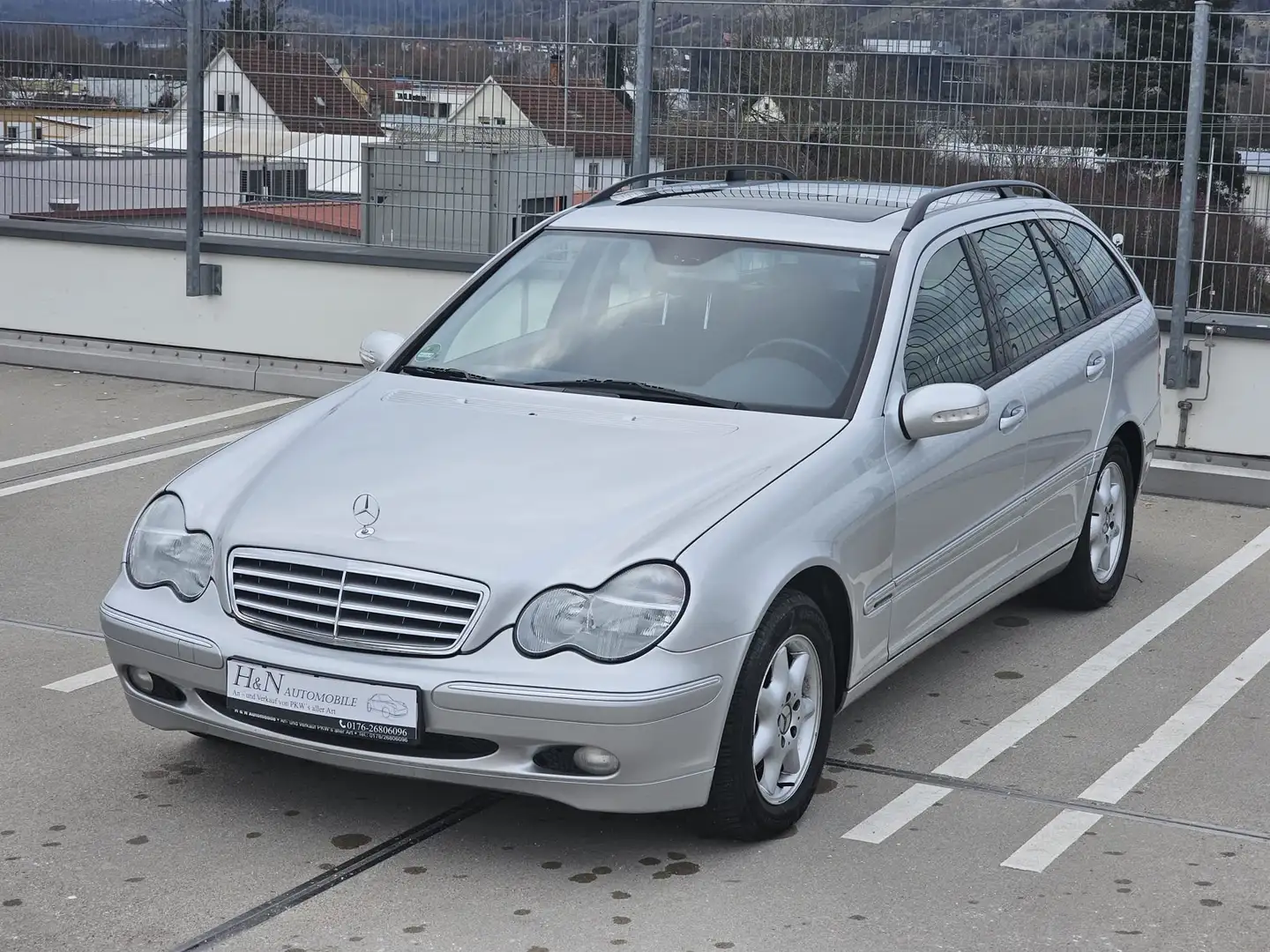 Mercedes-Benz C 180 T Kompressor Elegance *Orig.70000KM*HU/AU 01/2026* Grau - 1