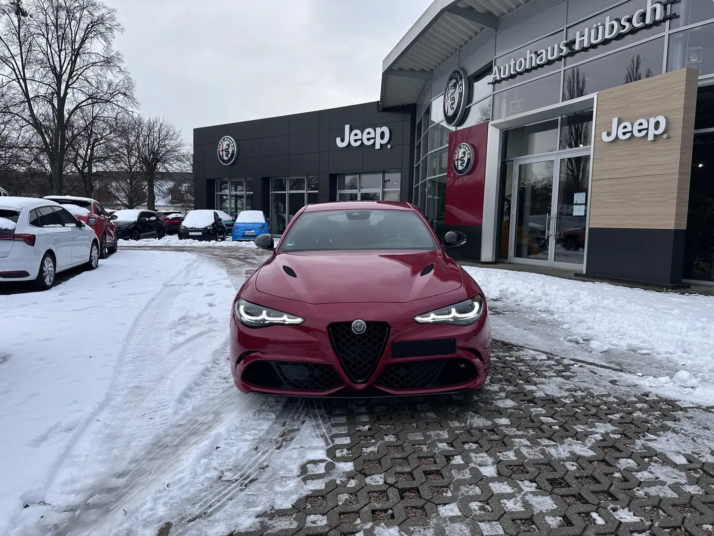Alfa Romeo Giulia Quadrifoglio Rot - 2