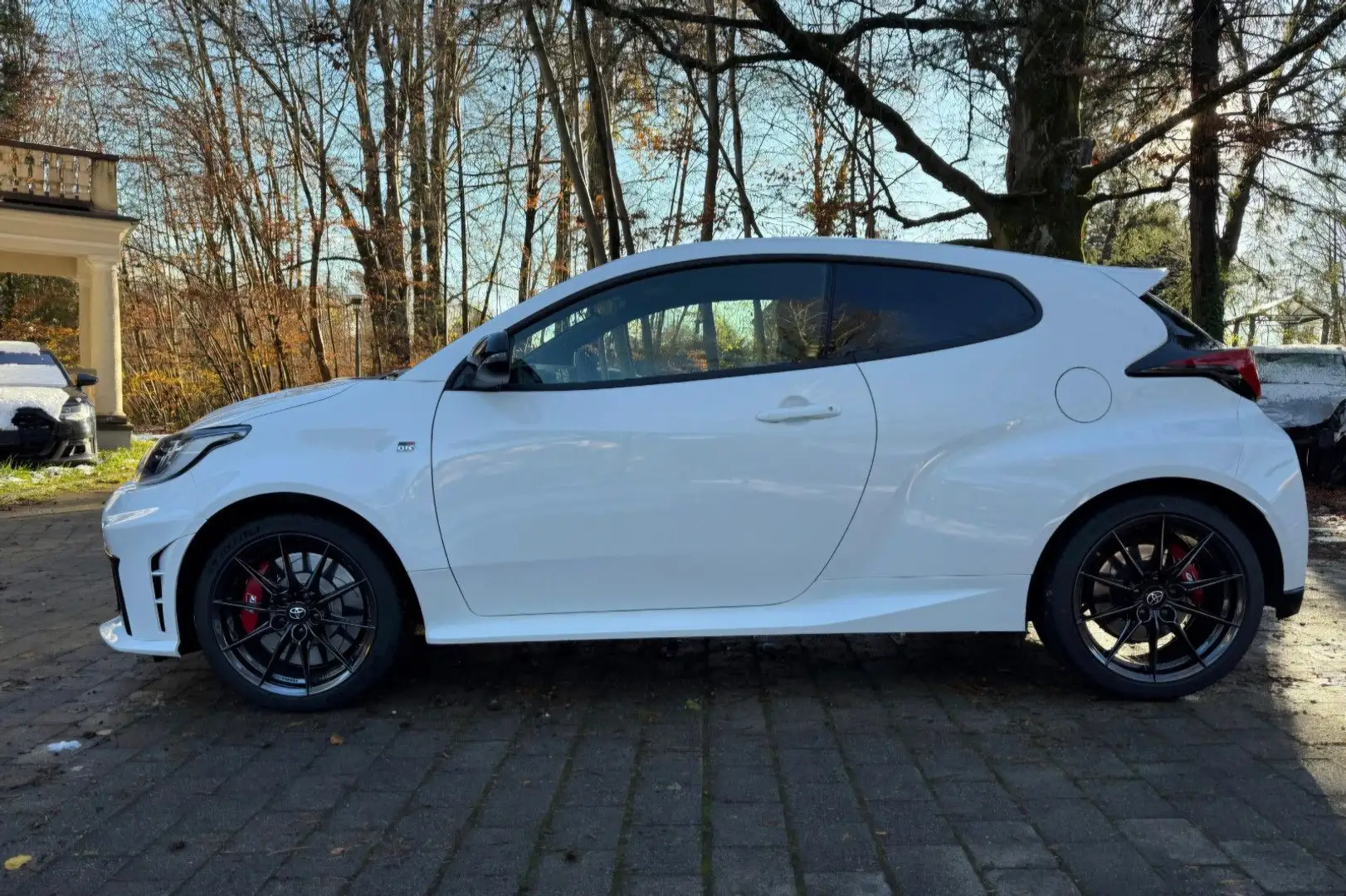 Toyota Yaris GR-SCHMIEDERÄDER-CONVENIENCE PAKET-SOFORT! Weiß - 2