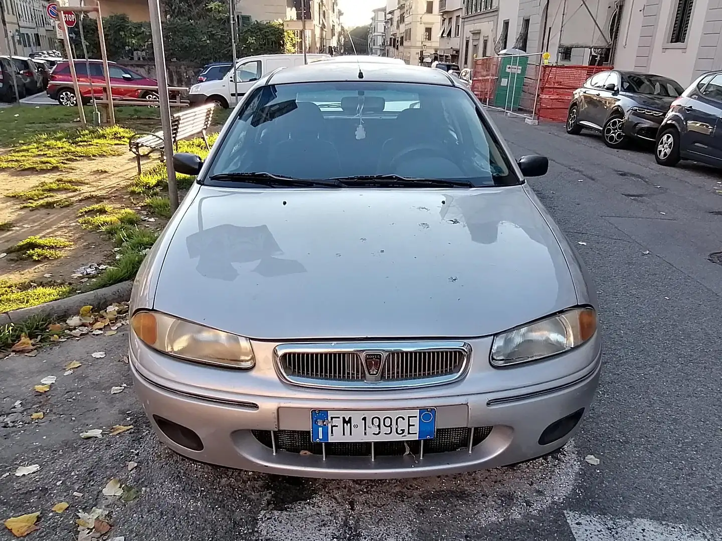 Rover 200 200 III 1996 214i 3p Si c/2airbag Silber - 2