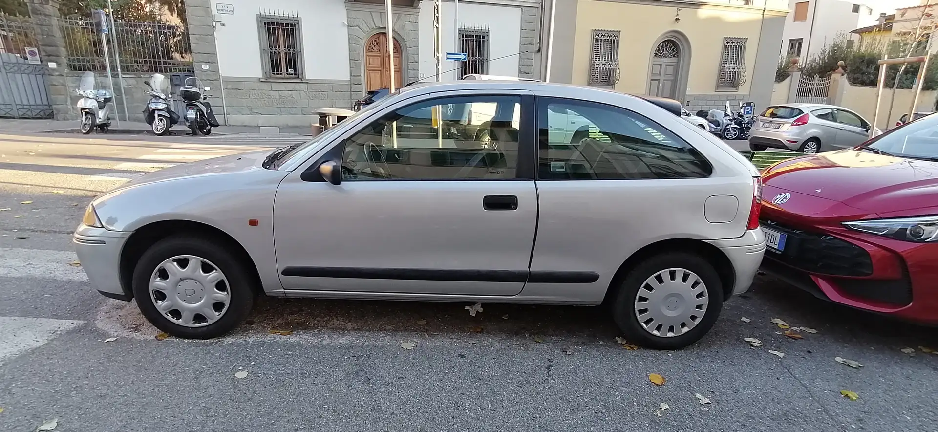 Rover 200 200 III 1996 214i 3p Si c/2airbag Silber - 1