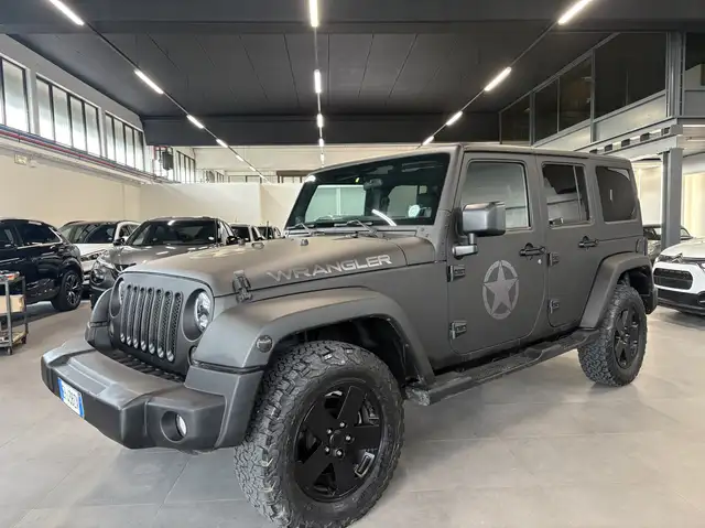 Jeep Wrangler Unlimited 2.8 crd Sahara auto