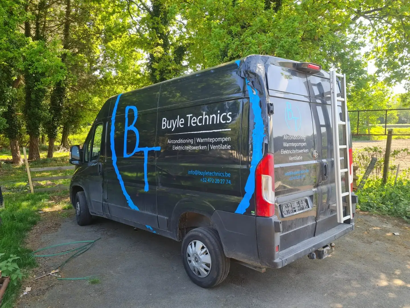 Peugeot Boxer Boxer HDi 335 L2H2 Pro Zwart - 1