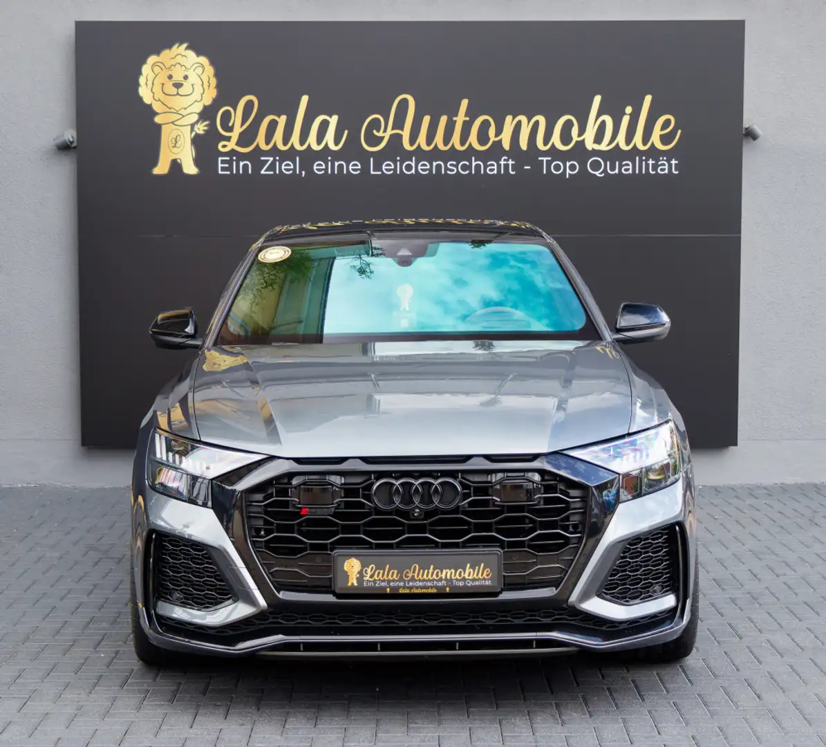 Audi RS Q8 4.0 TFSI Quattro MATRIX MASSAGE 600PS V8 Grau - 2