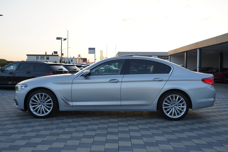 BMW 520 d Lim.*Schiebedach*Soft Close*Kamera*ACC*HUD* — photo 8