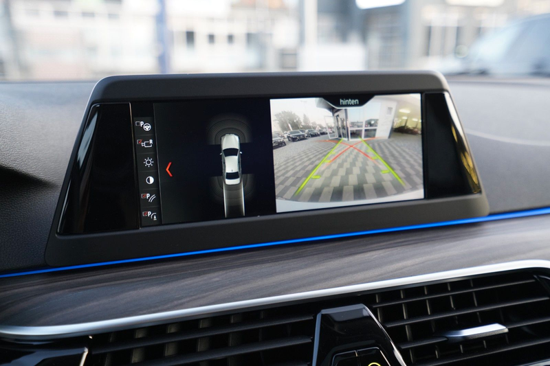 BMW 520 d Lim.*Schiebedach*Soft Close*Kamera*ACC*HUD* — photo 15