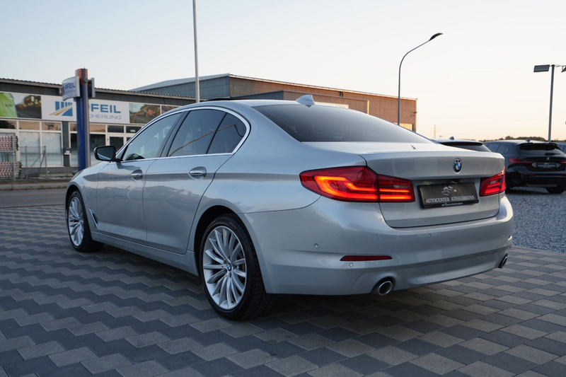 BMW 520 d Lim.*Schiebedach*Soft Close*Kamera*ACC*HUD* — photo 7