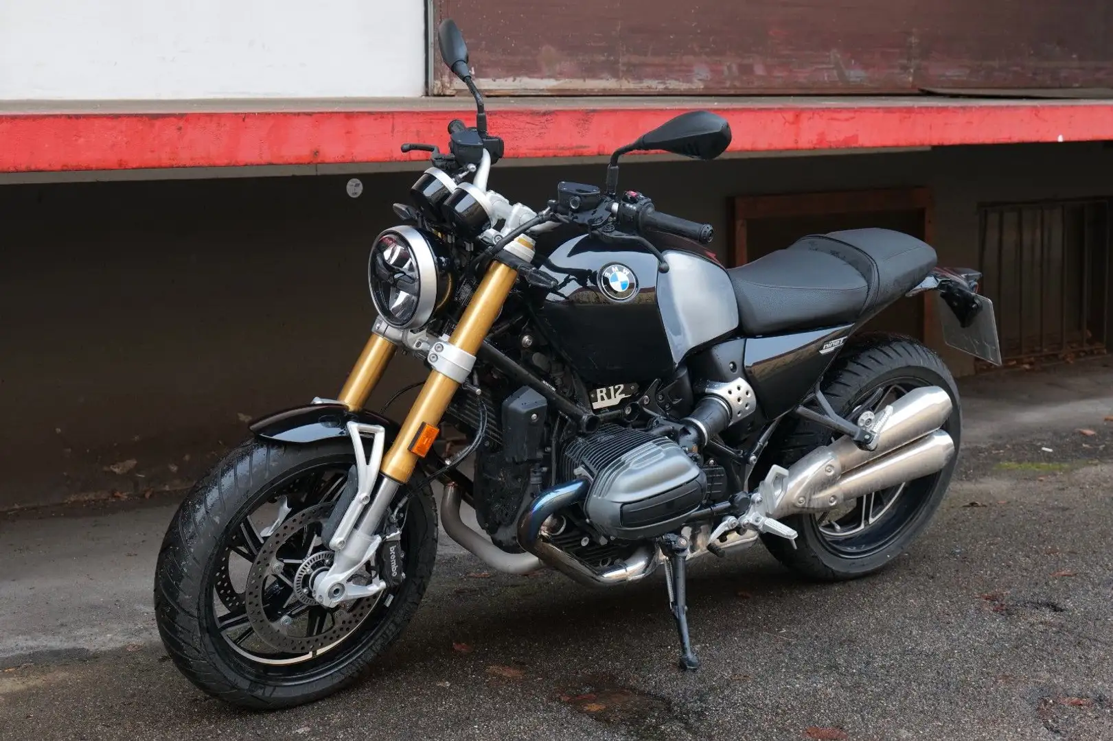 BMW R 12 nineT Vollausstattung Noir - 2