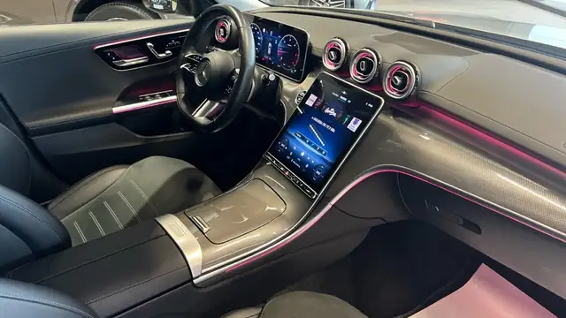 Mercedes-Benz C-Class view 10