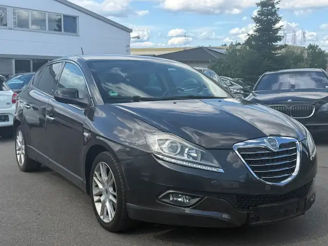 Lancia Delta Silver*NEU*TÜV*KLIMA*