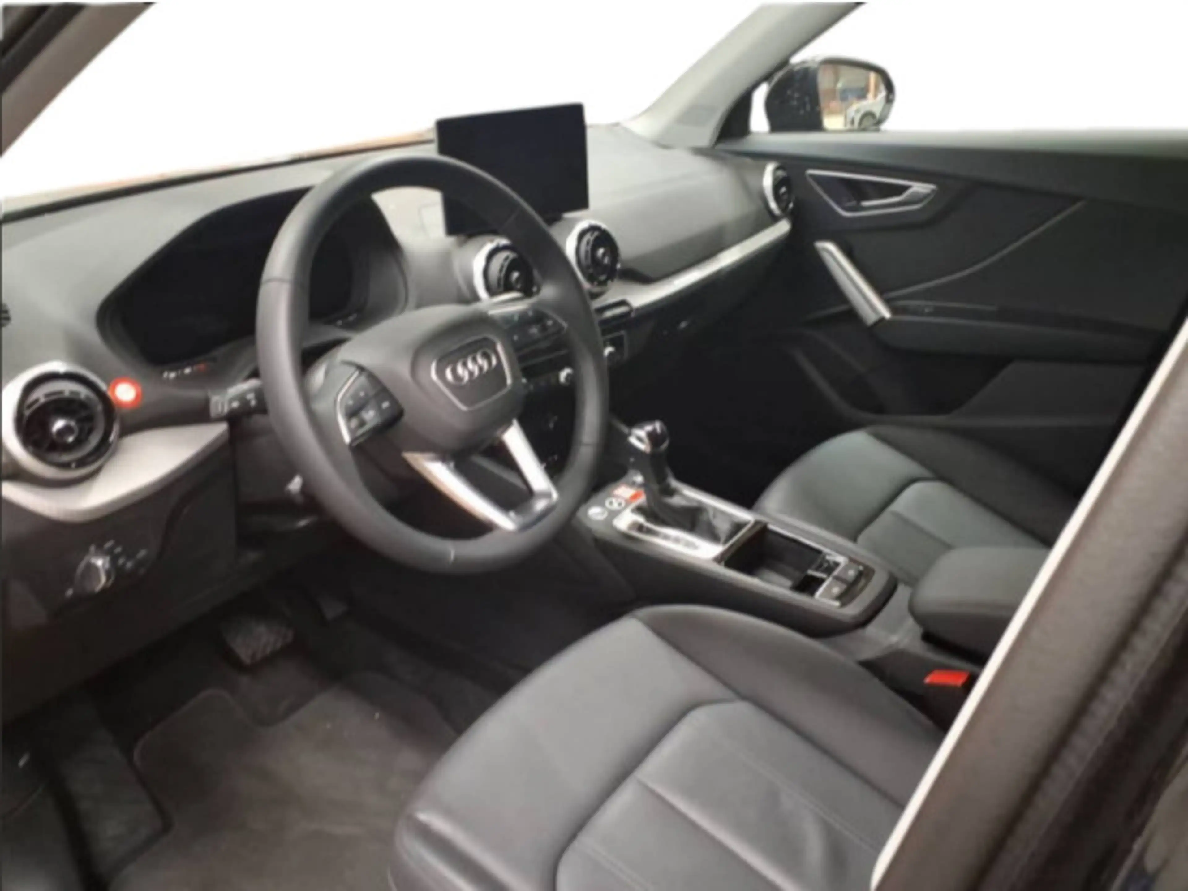 Audi Q2 40 TFSI qu. S-tronic S-Line *AHK*LED*Navi*Kam — photo 4