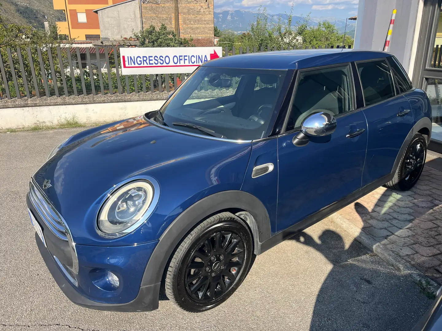 MINI One Mini IV F55-F56 2014 1.2 5p Bleu - 1