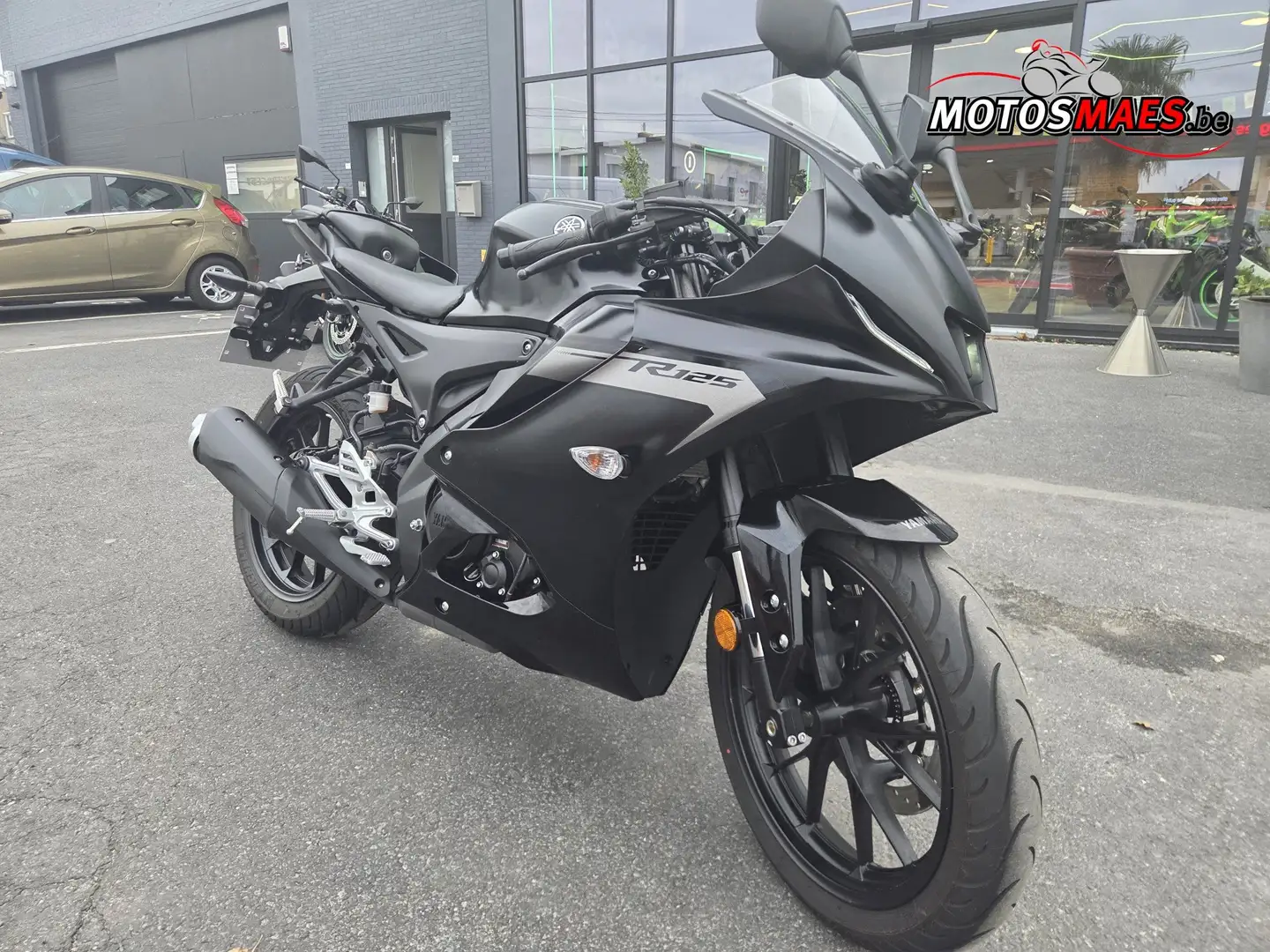 Yamaha YZF-R125 Noir - 2