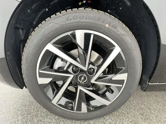Opel Corsa view 6