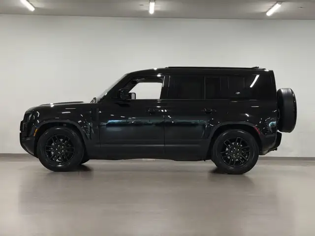 Land Rover Defender 2023 — photo 5