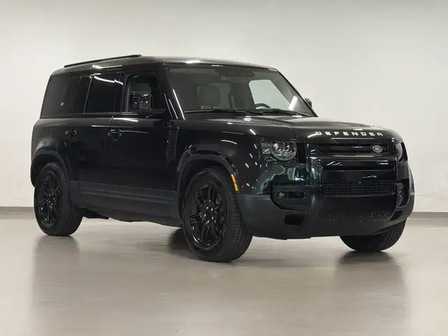 Land Rover Defender 2023 — photo 2