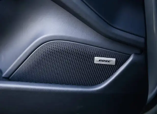 Porsche Taycan view 8