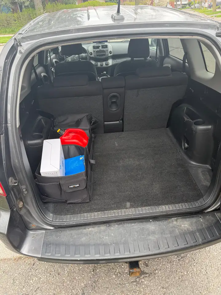 Toyota RAV 4 снимка Toyota RAV 4