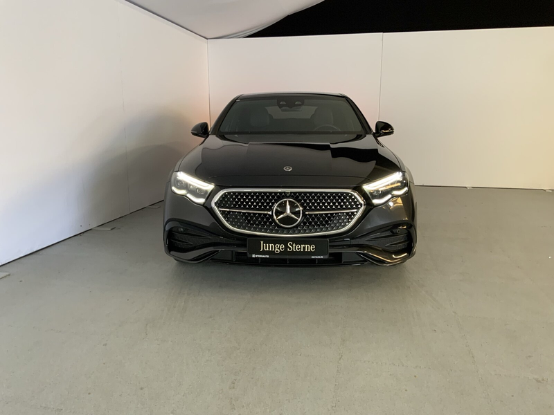 Mercedes-Benz E 400 E 400 e 4MATIC Limousine mit EQ Hybrid Technologie — photo 2
