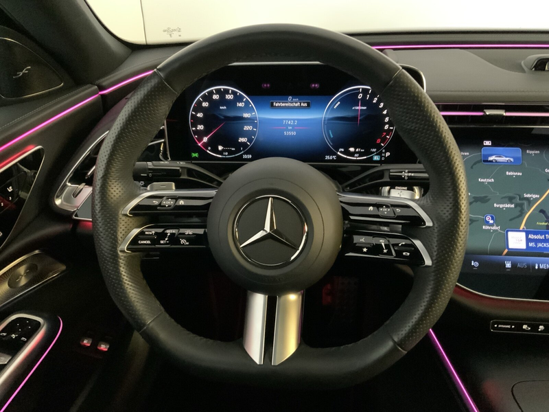 Mercedes-Benz E 400 E 400 e 4MATIC Limousine mit EQ Hybrid Technologie — photo 9