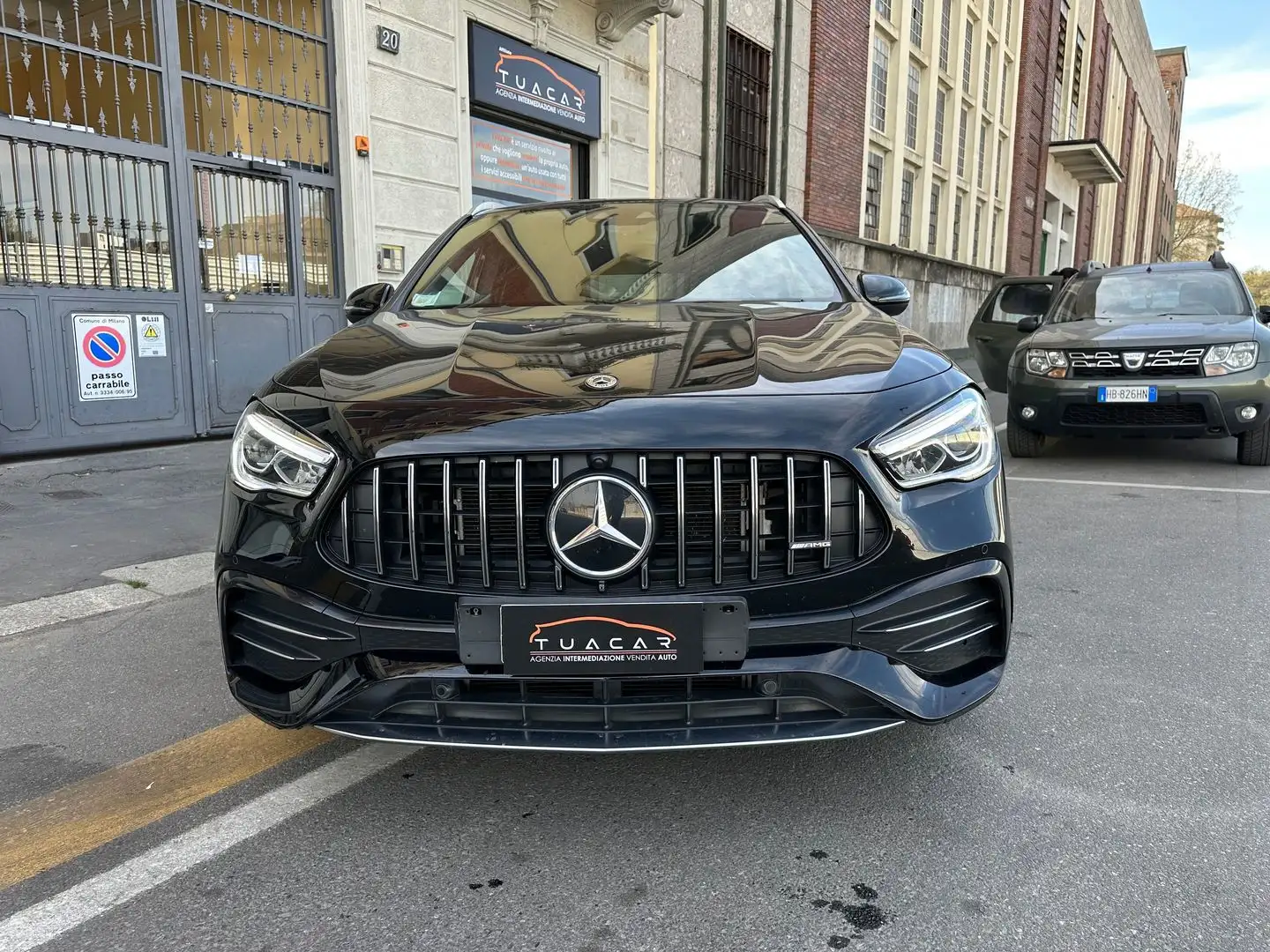 Mercedes-Benz GLA 35 AMG Premium Negro - 2