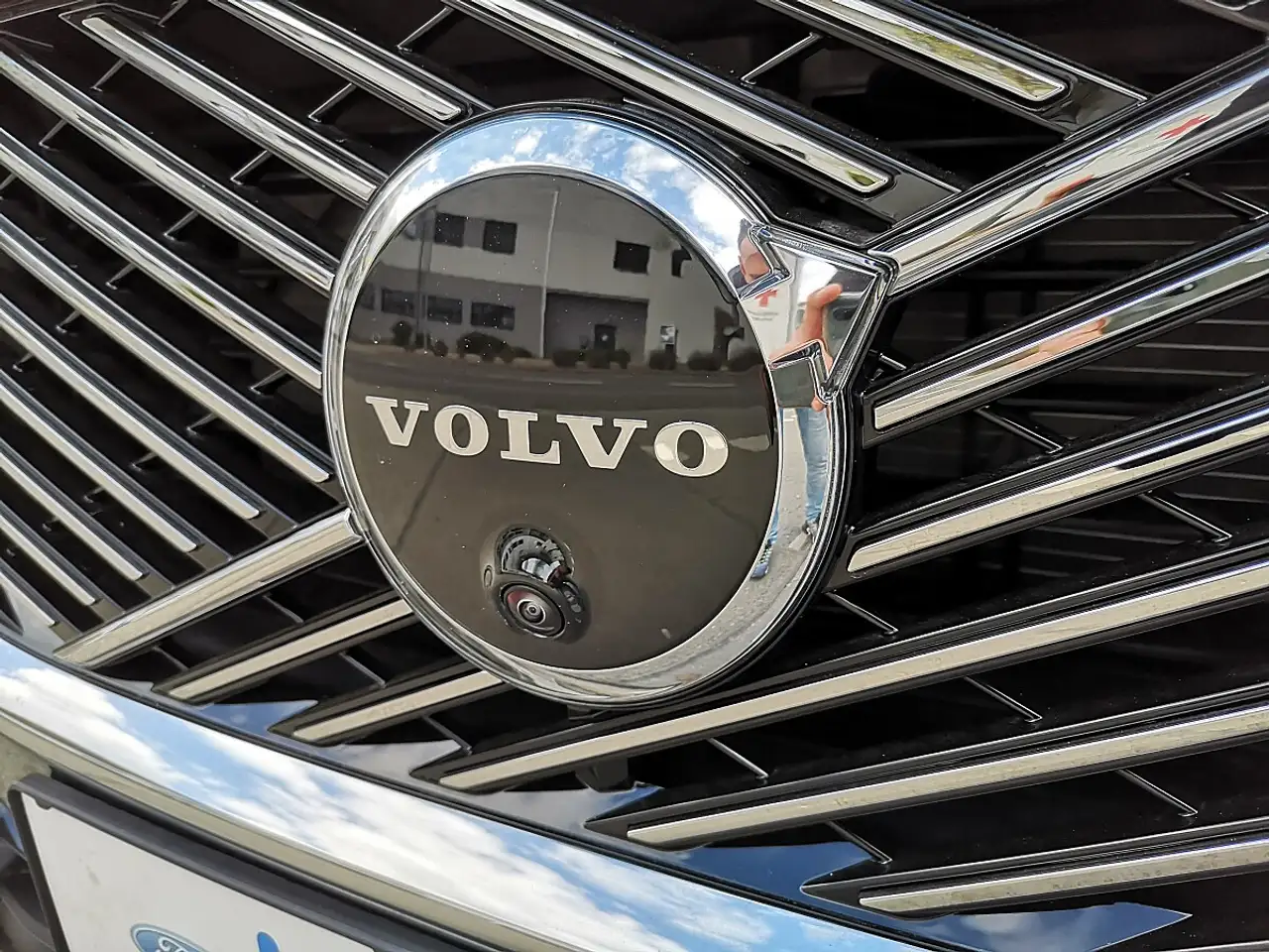 Volvo XC60 2026 — фото 7