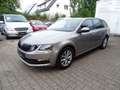 Skoda Octavia Combi 1.6 TDI Soleil"KLIMA"TEM"PDC"AHK"CARPLAY"E6d Beige - thumbnail 3