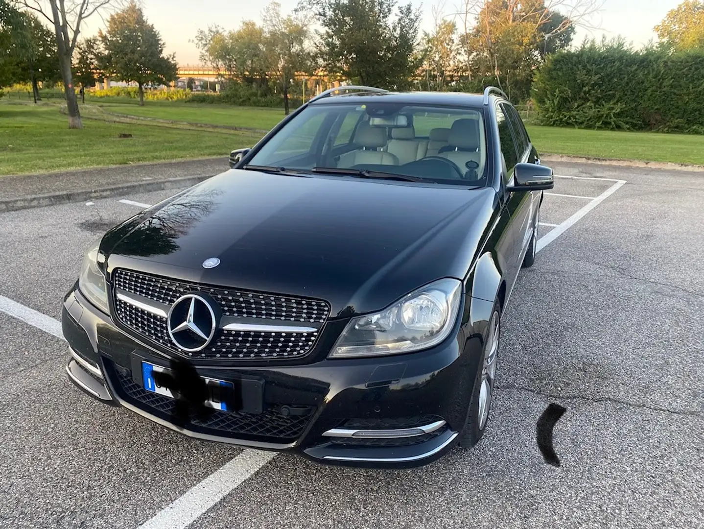 Mercedes-Benz C 250 Classe C - W204 2011 SW SW cdi (be) Avantgarde Nero - 1