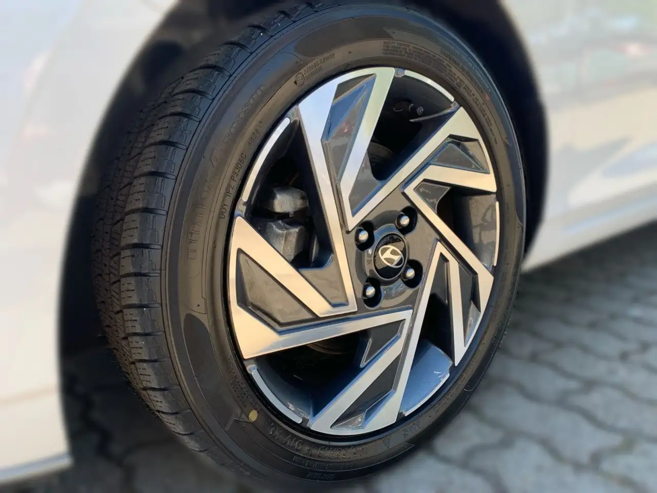 Hyundai i20 1.0 T-GDI 7-DCT Trend LED Komfort 9