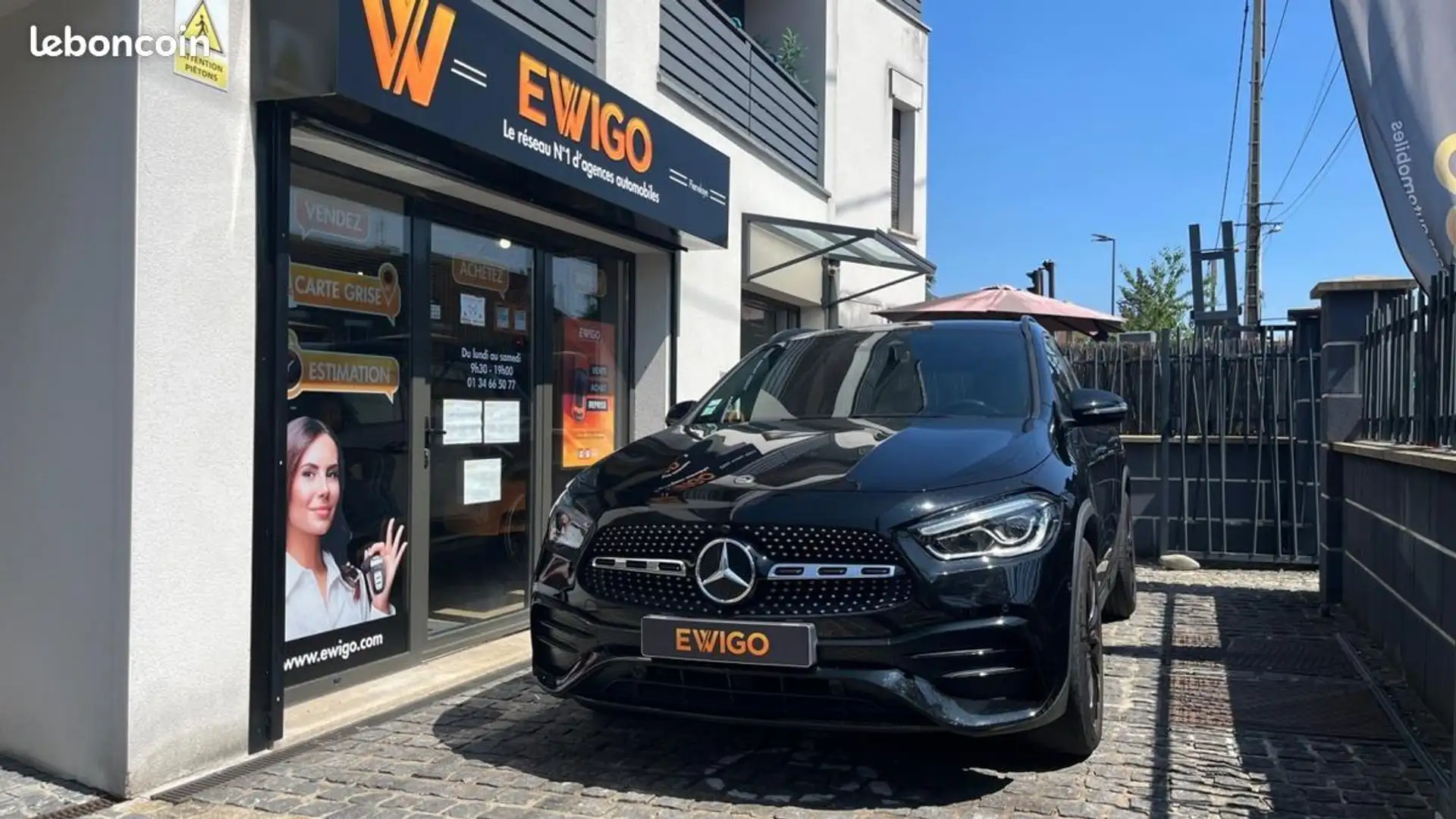 Mercedes-Benz GLA 200 Classe Mercedes 200 7G-DCT AMG TOIT OUVRANT Noir - 1