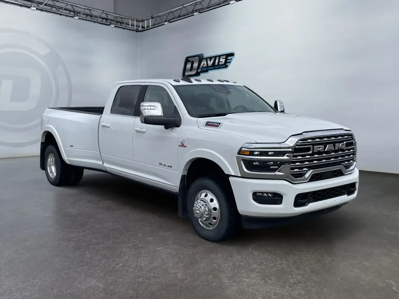 RAM 3500 снимка RAM 3500