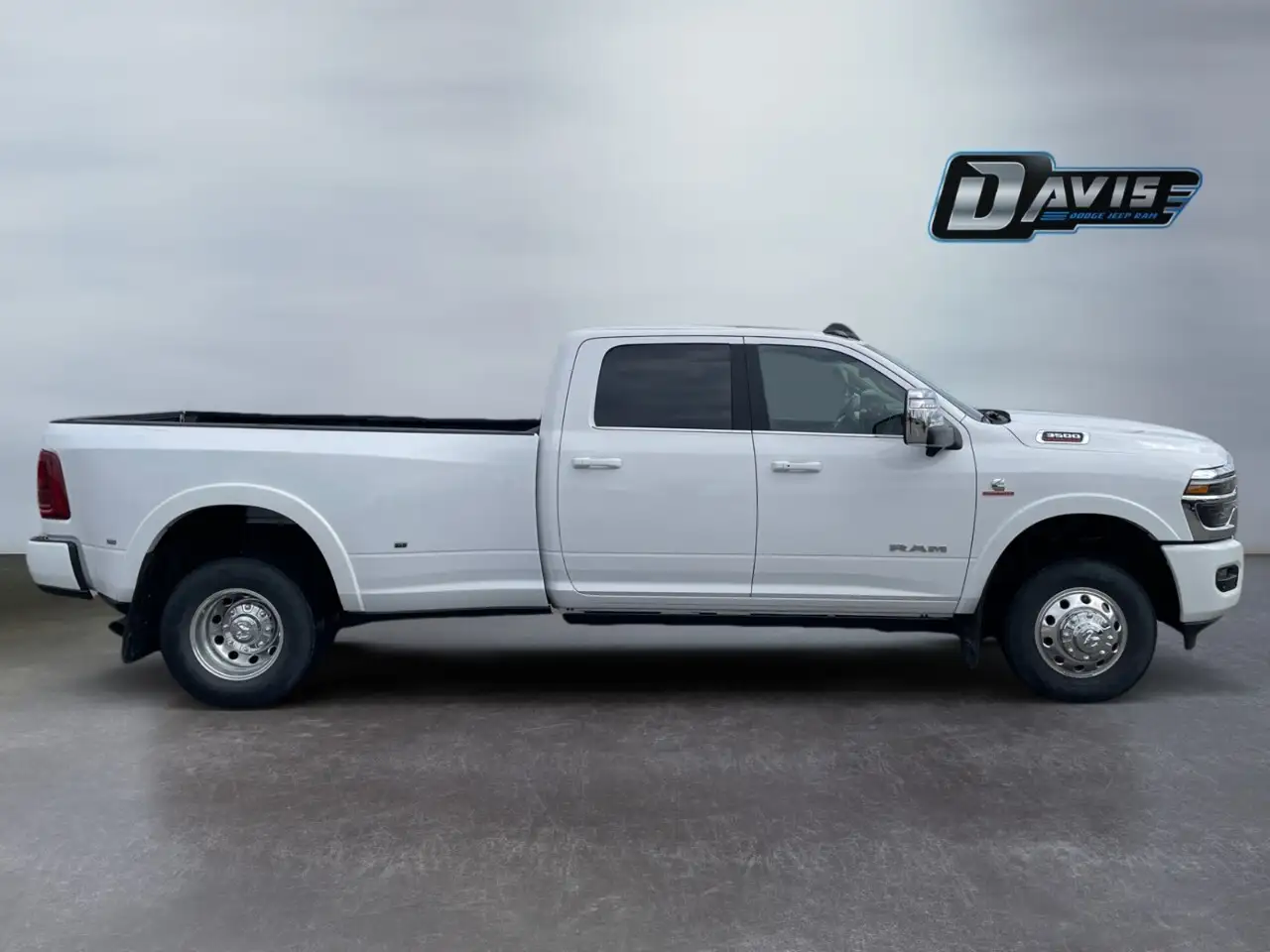 RAM 3500 снимка RAM 3500