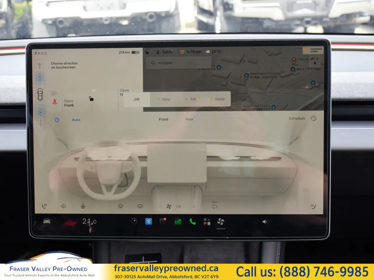 Tesla Model 3 снимка Tesla Model 3