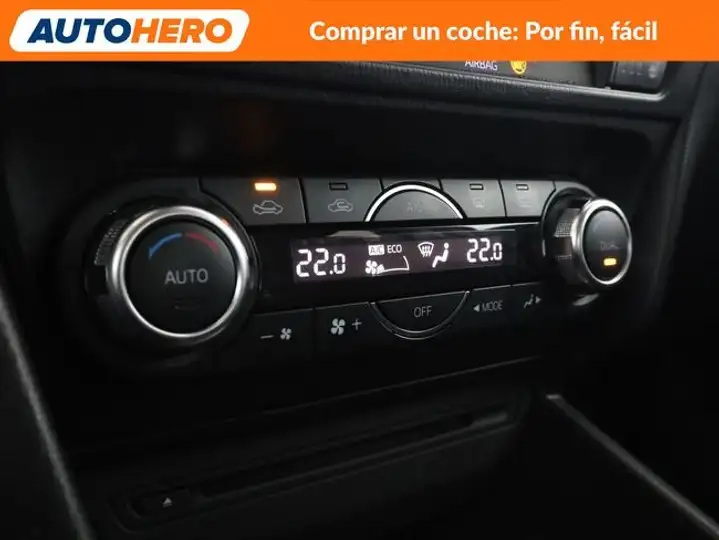 Mazda Mazda 3 3 2.0 Luxury 2015, foto 26