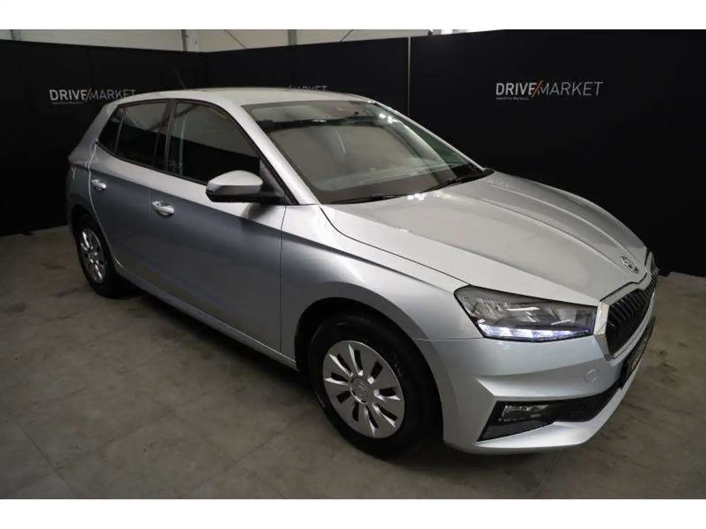 Skoda Fabia Ambition Gris - 1